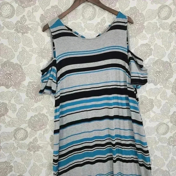 Lane Bryant Womens Striped Cold Shoulder Maxi Dress 14/16 Cuto out Sleeveless - Picture 3 of 9